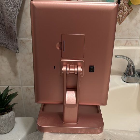 LED light make up mirror - Picture 4 of 6